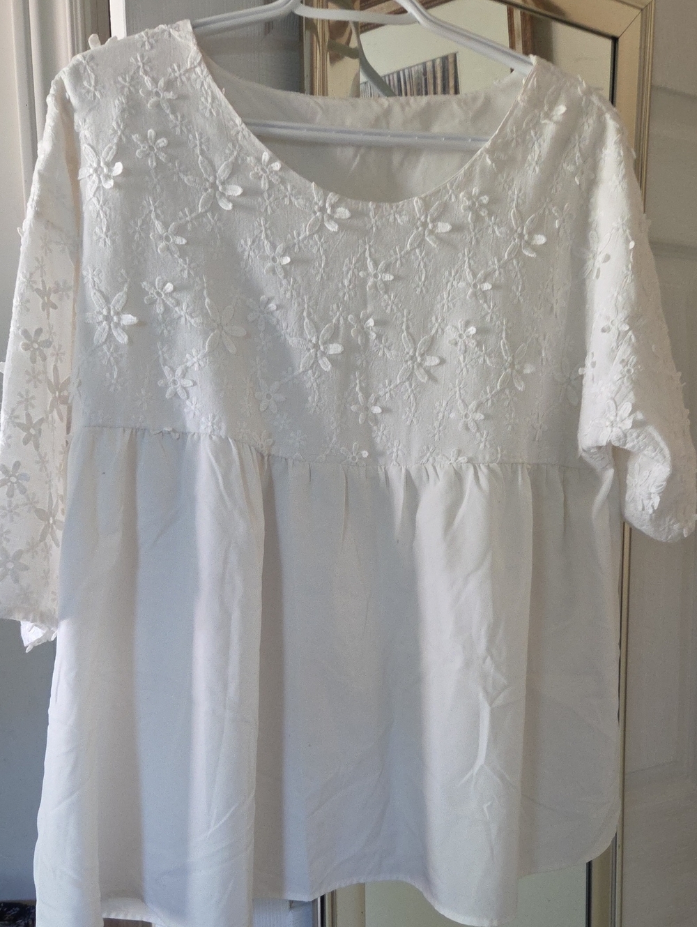 White Embroidered Cotton Tunic Top - Women
